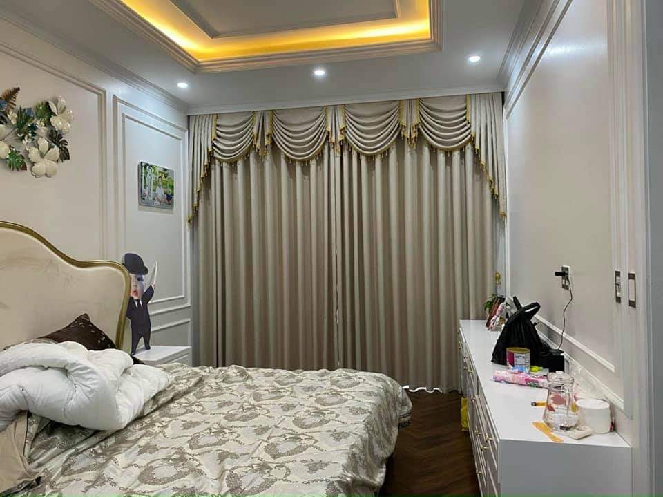 Mẫu rèm cửa phong thủy hợp với người sinh năm 1996