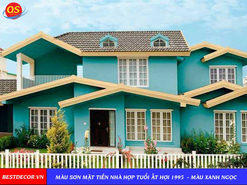 Sơn cổng nhà màu xanh lá hợp tuổi Ất Hợi