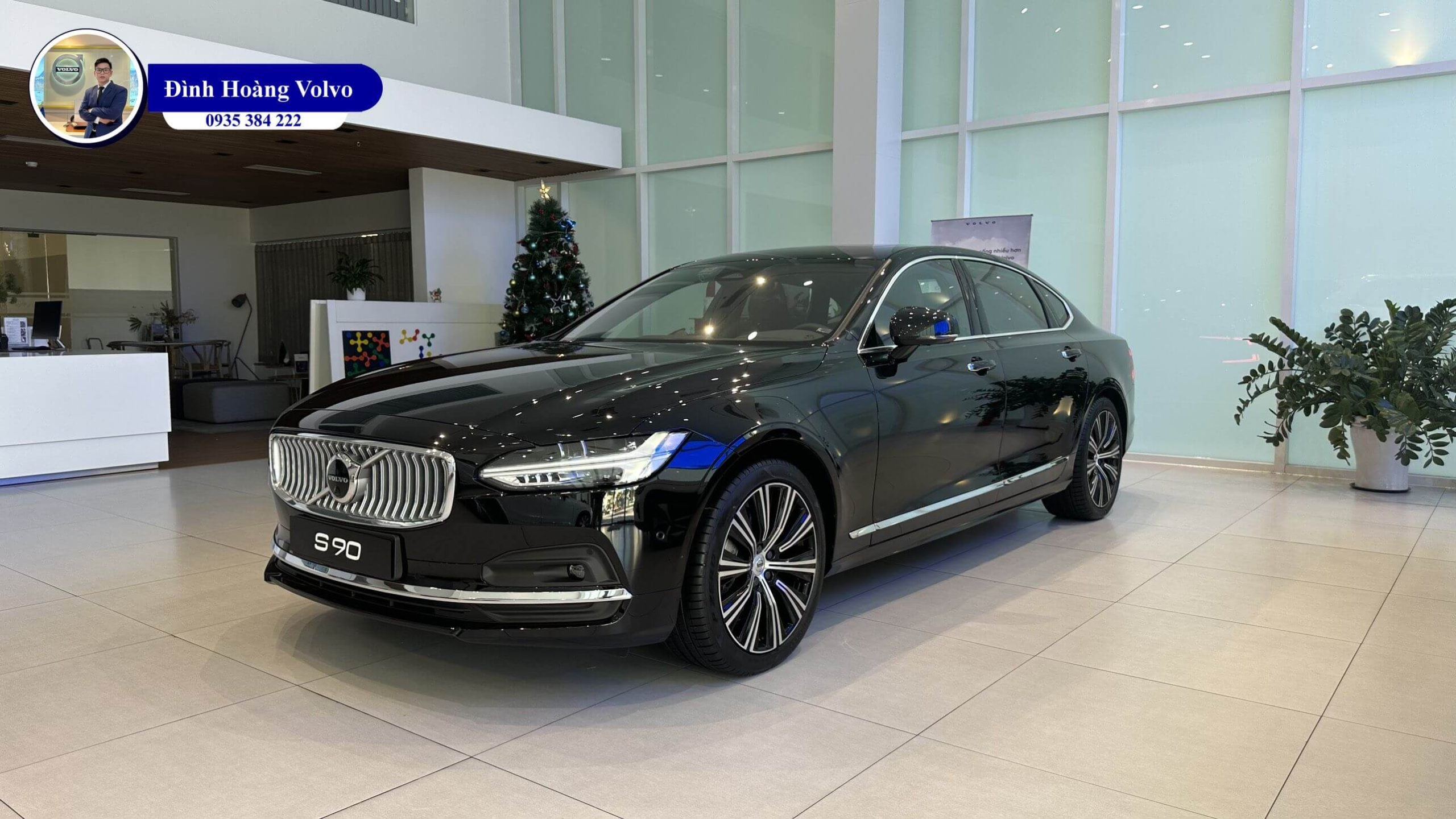 Volvo S90L 2023 Màu Đen Nội Thất Nâu