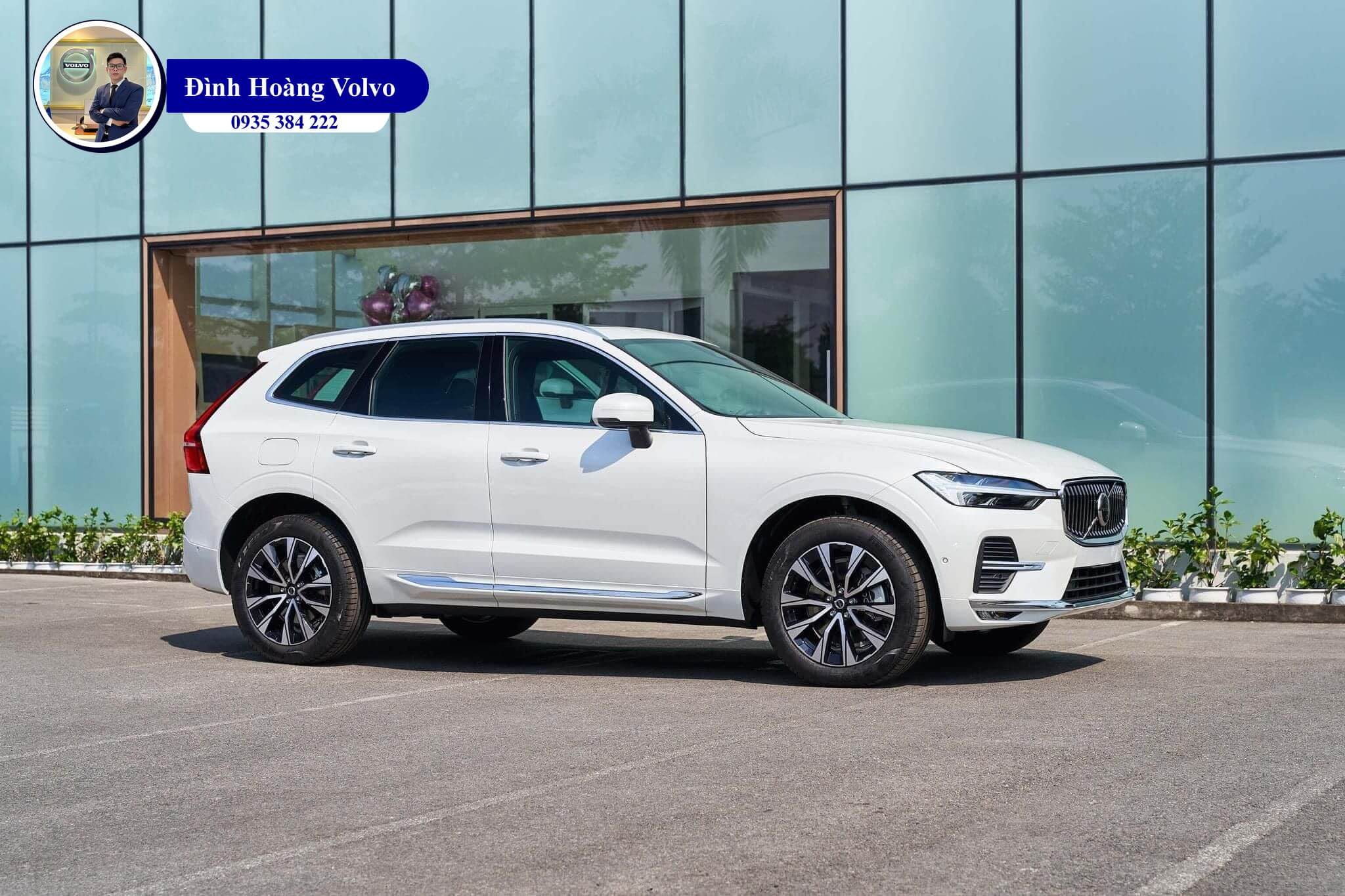Volvo XC60 màu trắng sang trọng