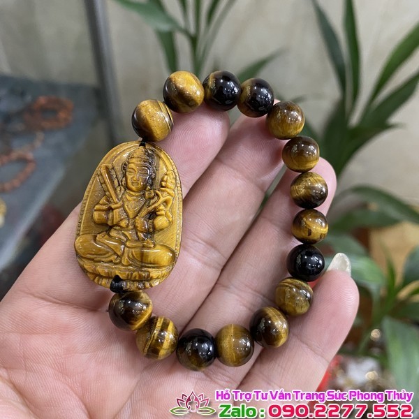 Vòng mắt hổ xanh đen