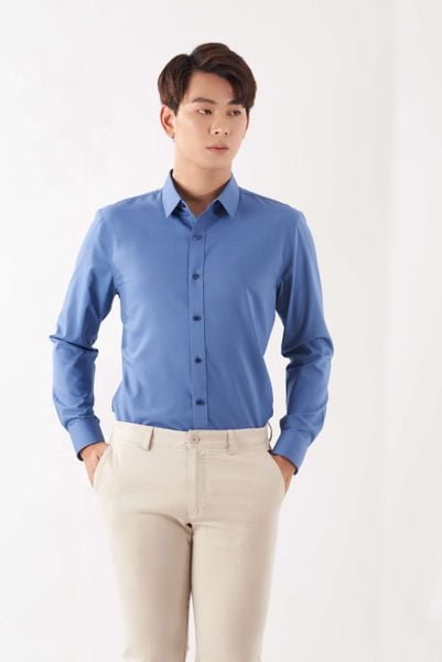 Áo sơ mi xanh không hợp phong thủy Mậu Dần