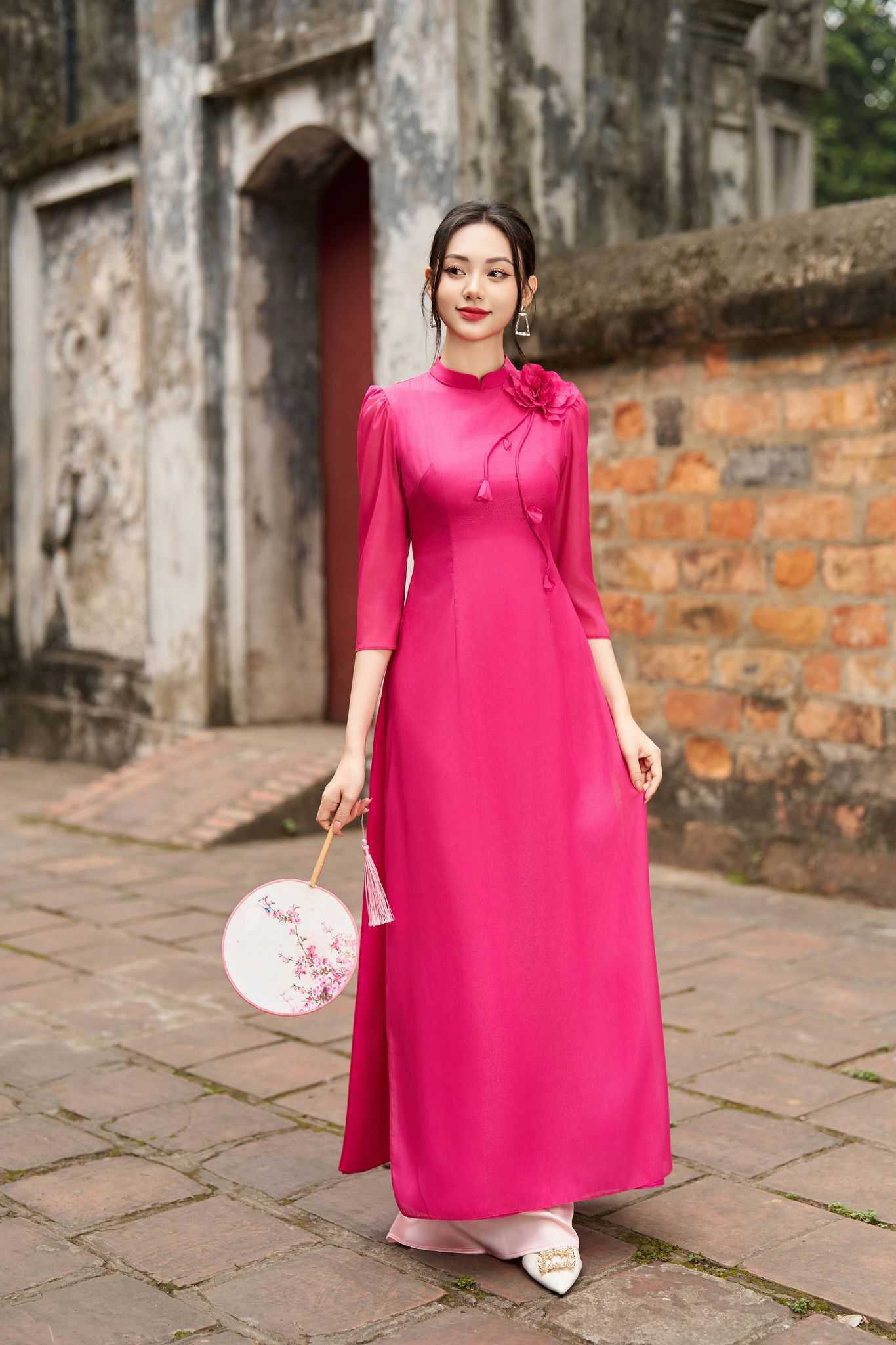Áo dài cưới cách tân hiện đại hợp mệnh Thủy