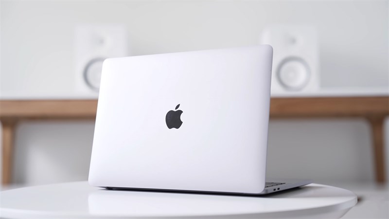 Macbook màu hợp mệnh 1989
