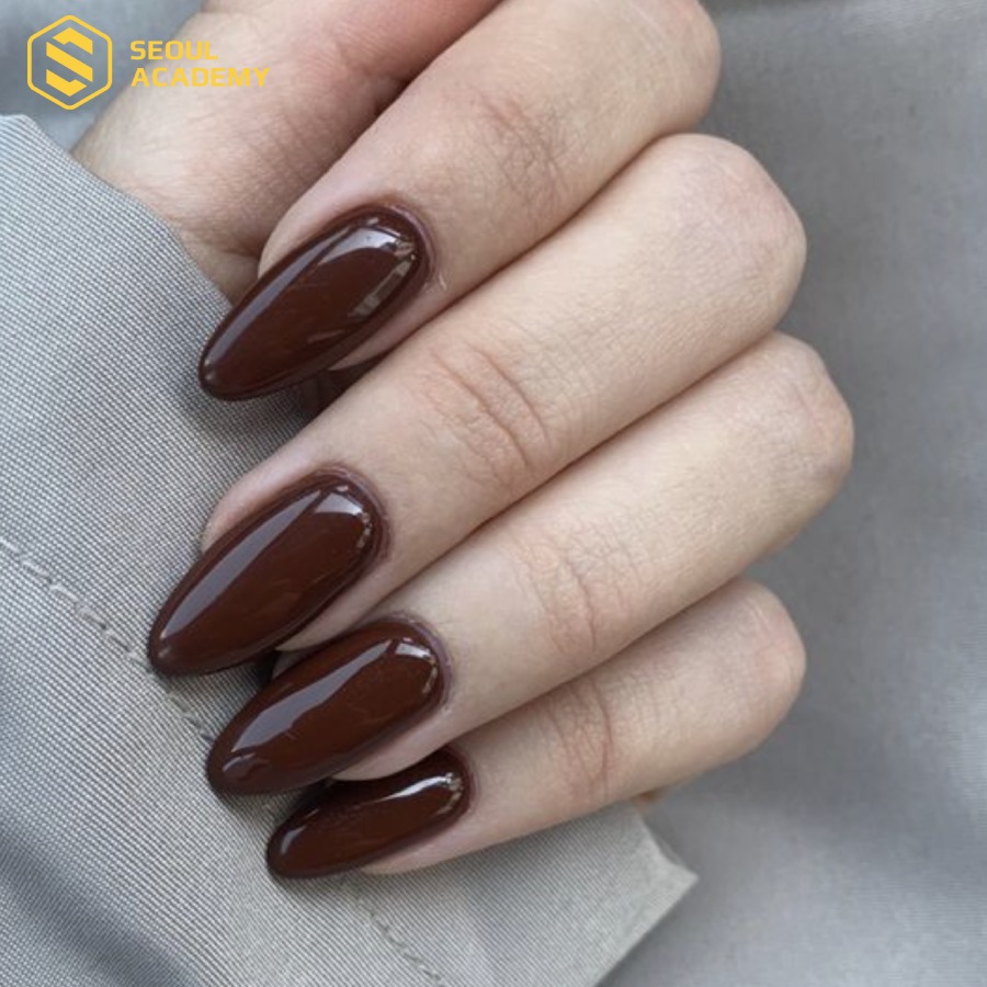 Mẫu nail đỏ đô 4